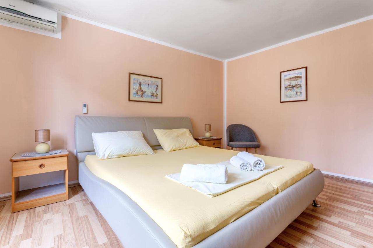 Villa M&M - Zf Hvar Hvar Town Extérieur photo